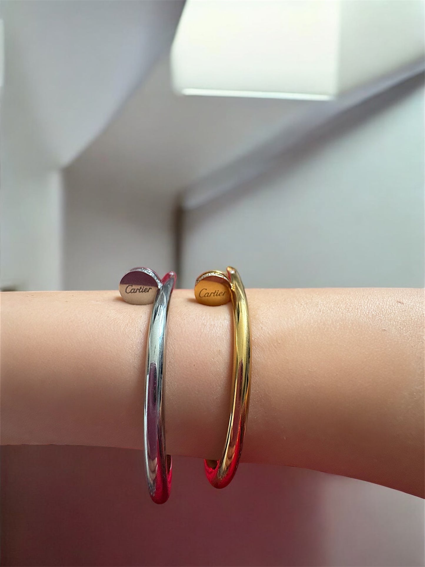Bracelet clou zirconium